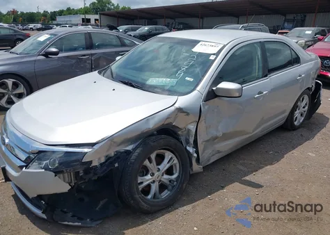 2012 Ford Fusion Se z USA, uszkodzony, nr VIN 3FAHP0HAXCR212989